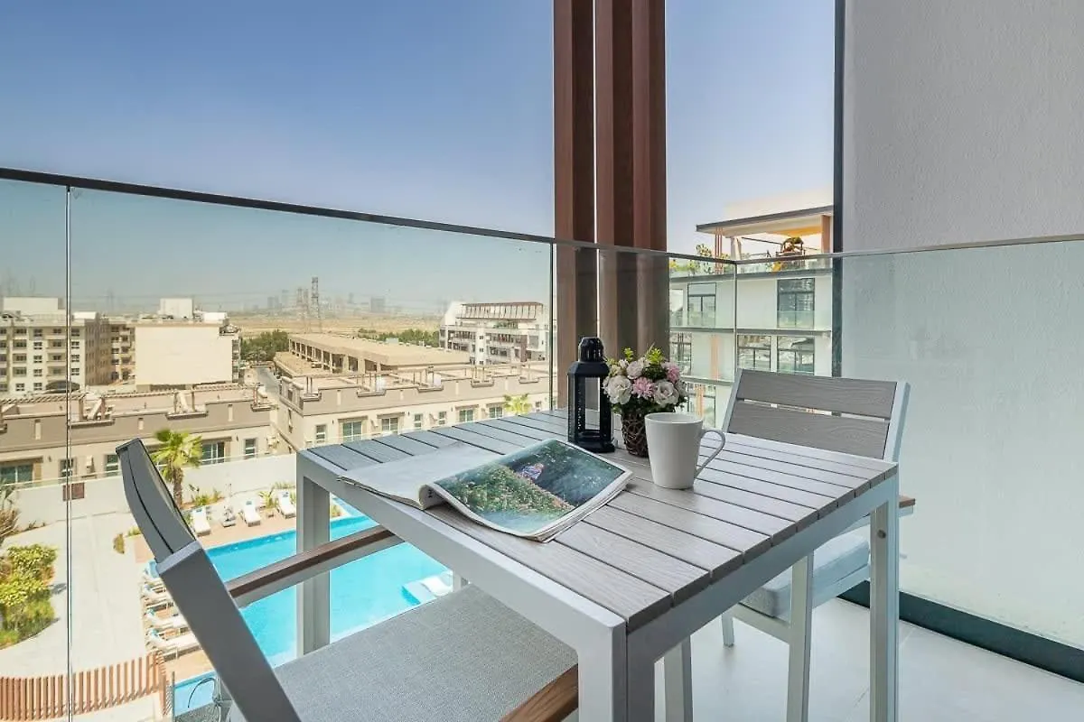 Frank Porter - Oxford 212 Dubai