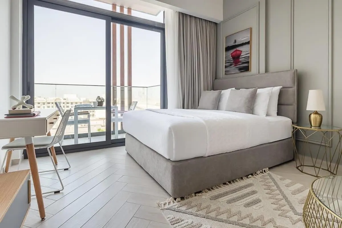 Frank Porter - Oxford 212 Dubai Apartment